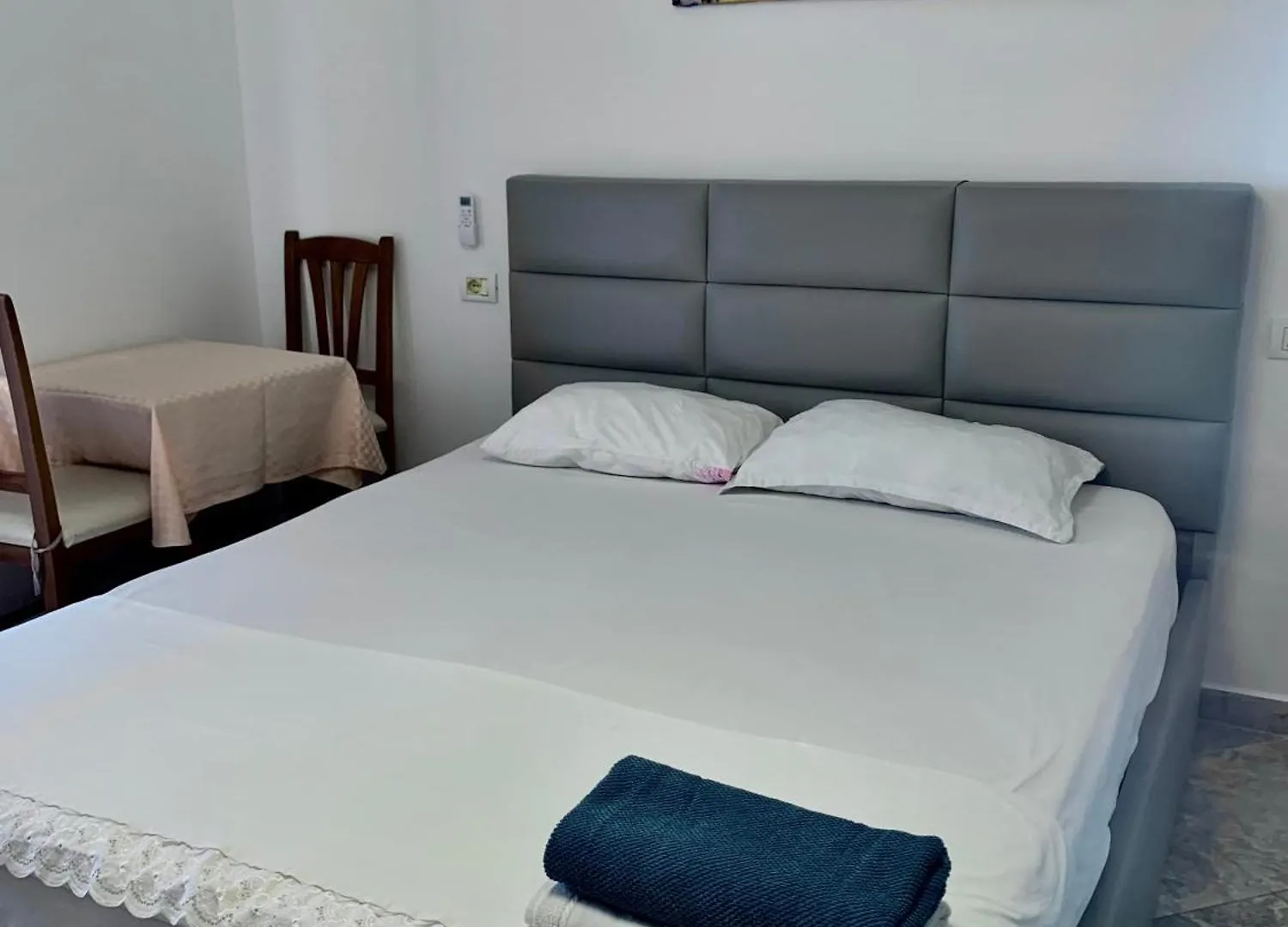 Serenade Beach Durrës Penzion