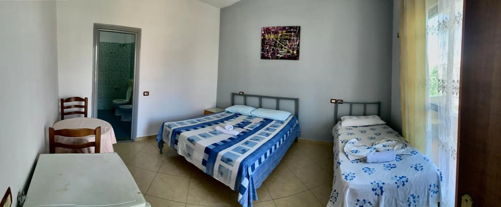 Serenade Beach Durres Guest house