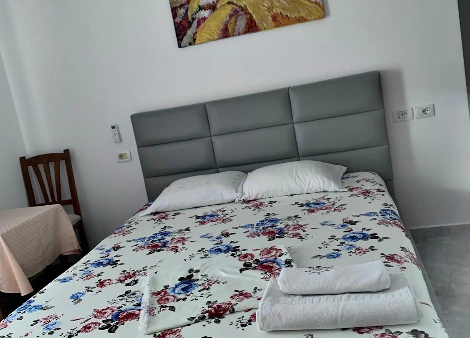 Guest house Serenade Beach Durres Albania